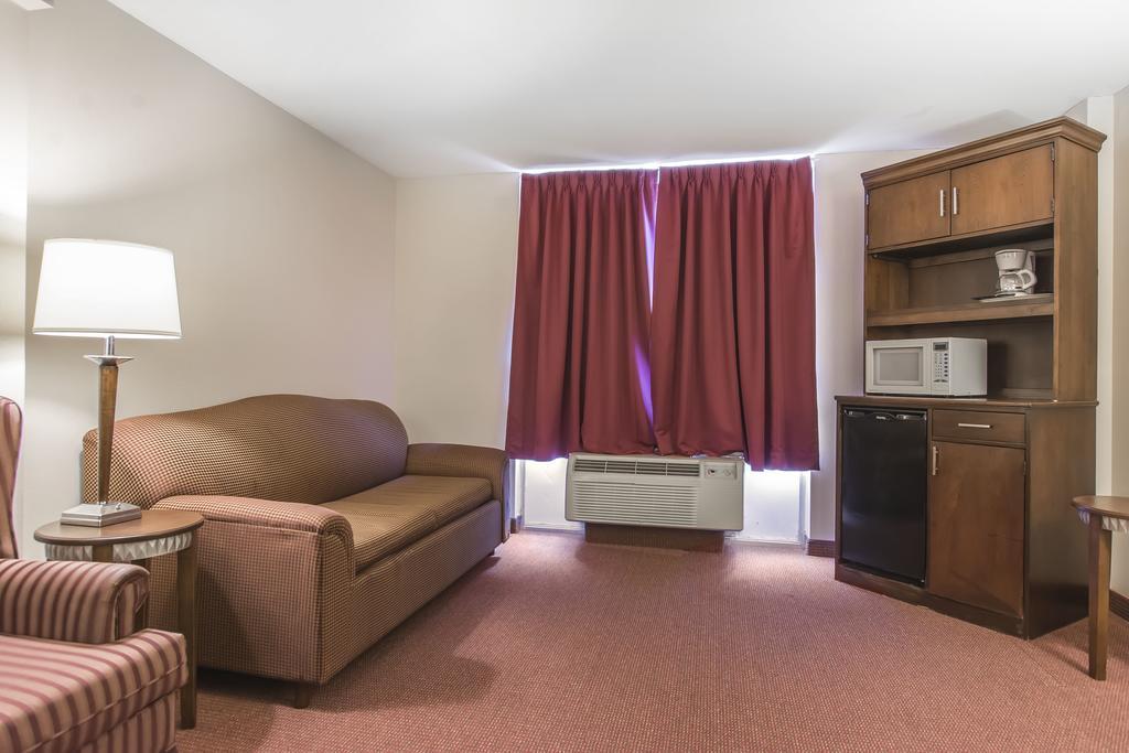 Econo Lodge Orillia Exterior foto