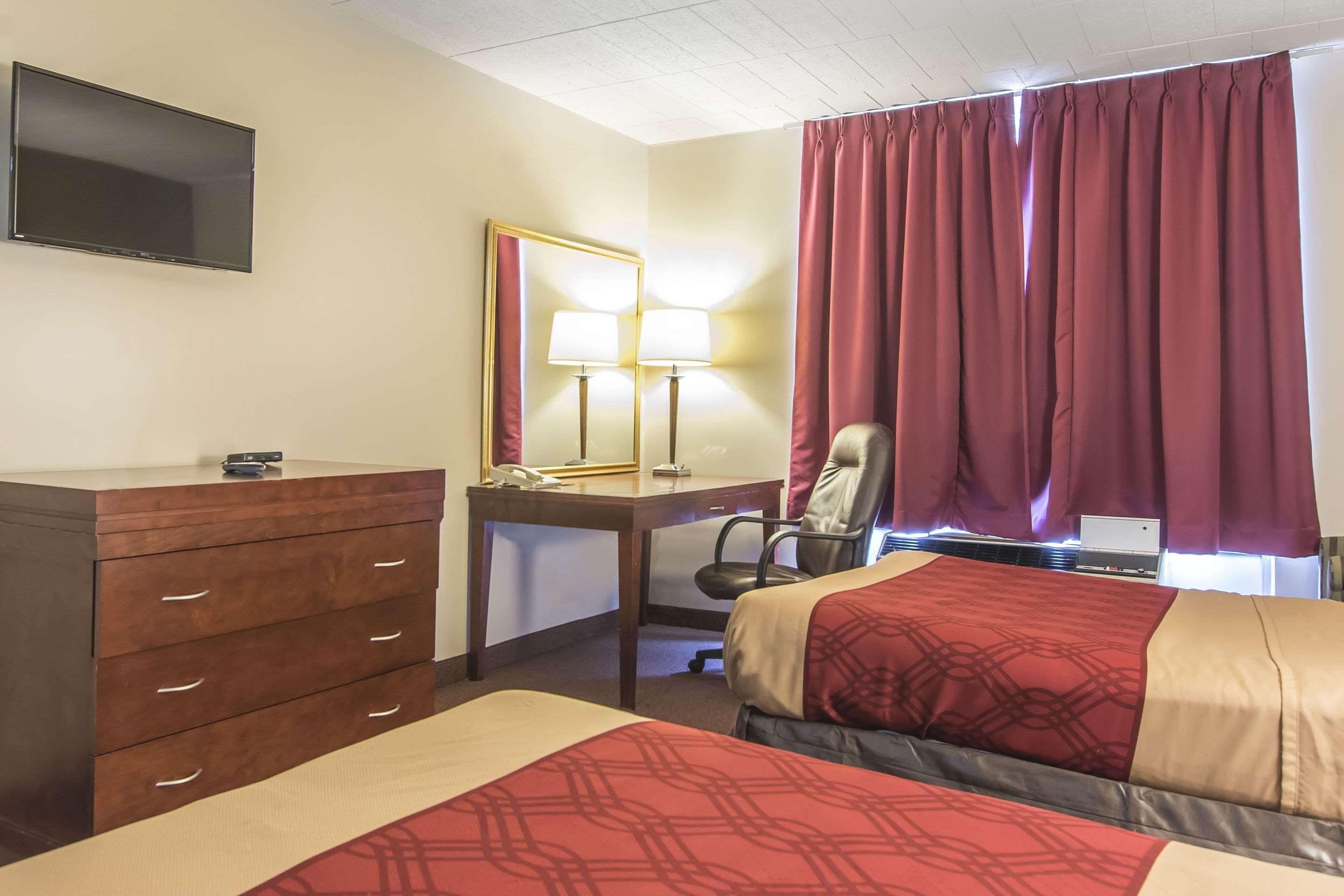 Econo Lodge Orillia Exterior foto